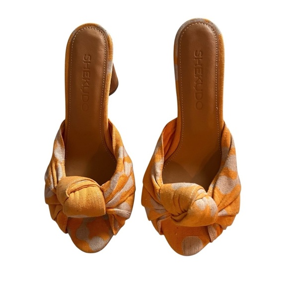 NWOT Shekudo Billy Button Slide Sandal in Yellow SZ 9 - Picture 2 of 3